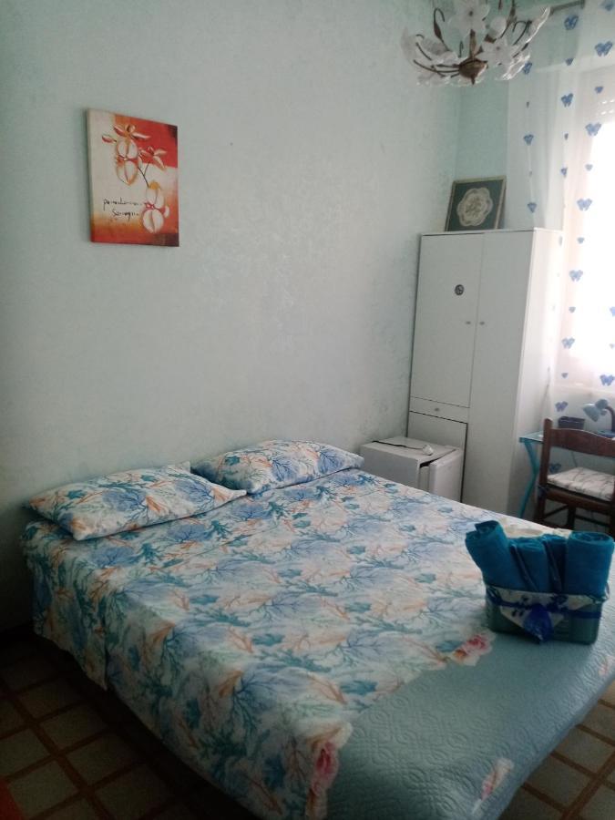 Bed and Breakfast Beb I Delfini Di Casa Paola Mascali Exteriér fotografie